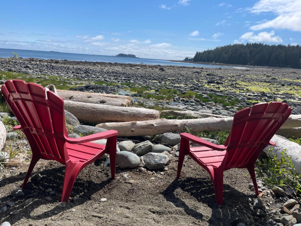 Hotel So Damn Lucky Glamping à Ucluelet Extérieur photo